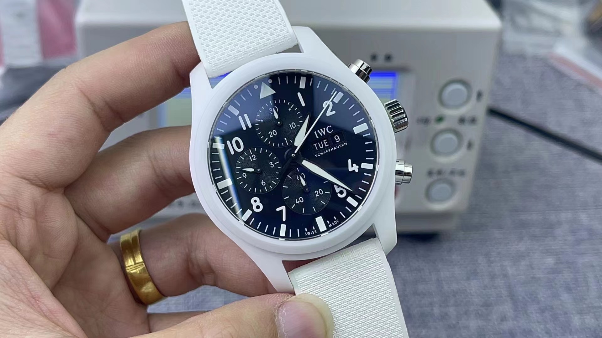 【龙腾腕表】买复刻表被坑,妮影工作室教你如何才能避被坑！ - 小轻秀场