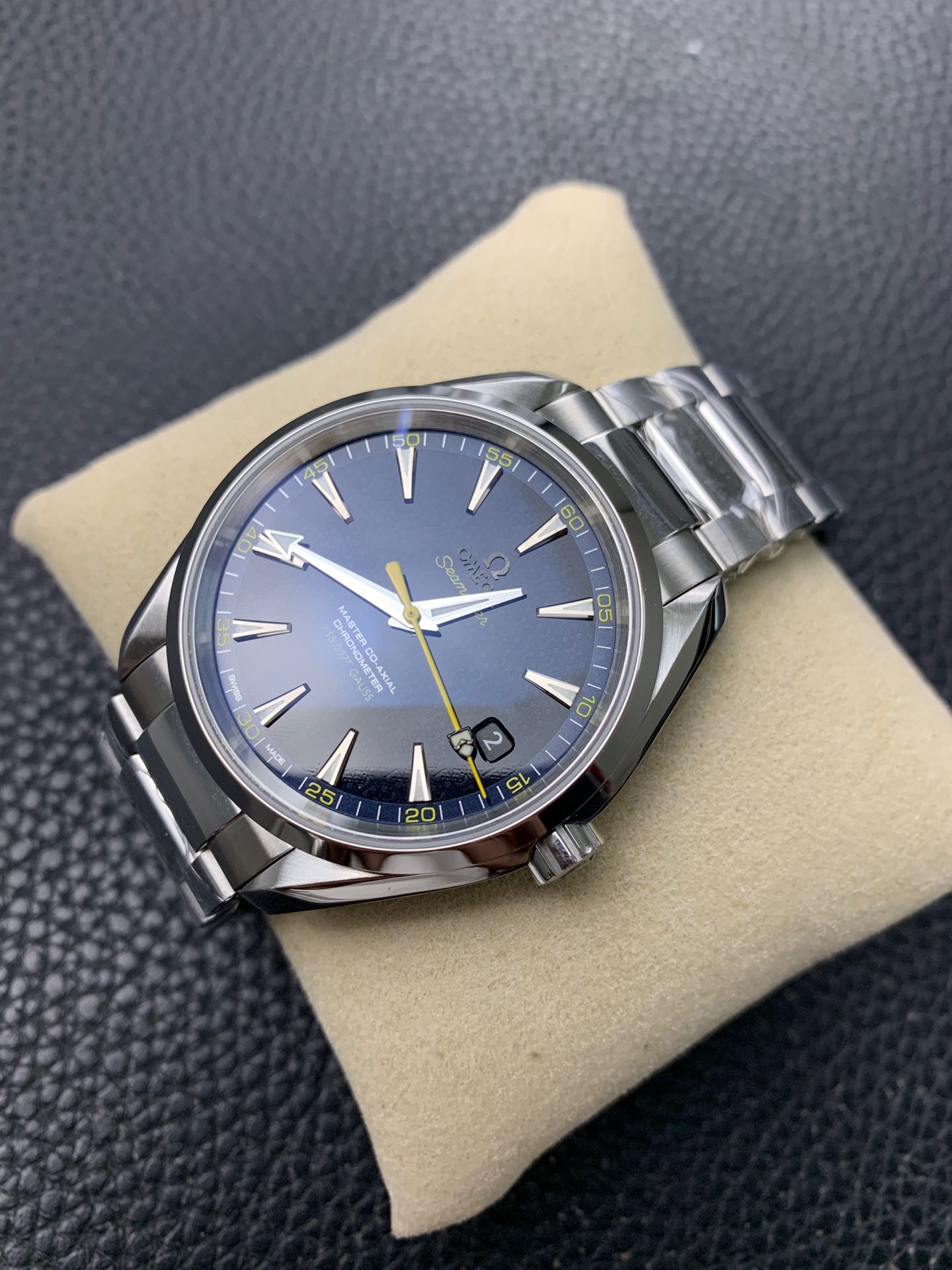 【龙腾腕表】vs厂欧米茄子弹头8800机芯还是8507机芯？ - 小轻秀场