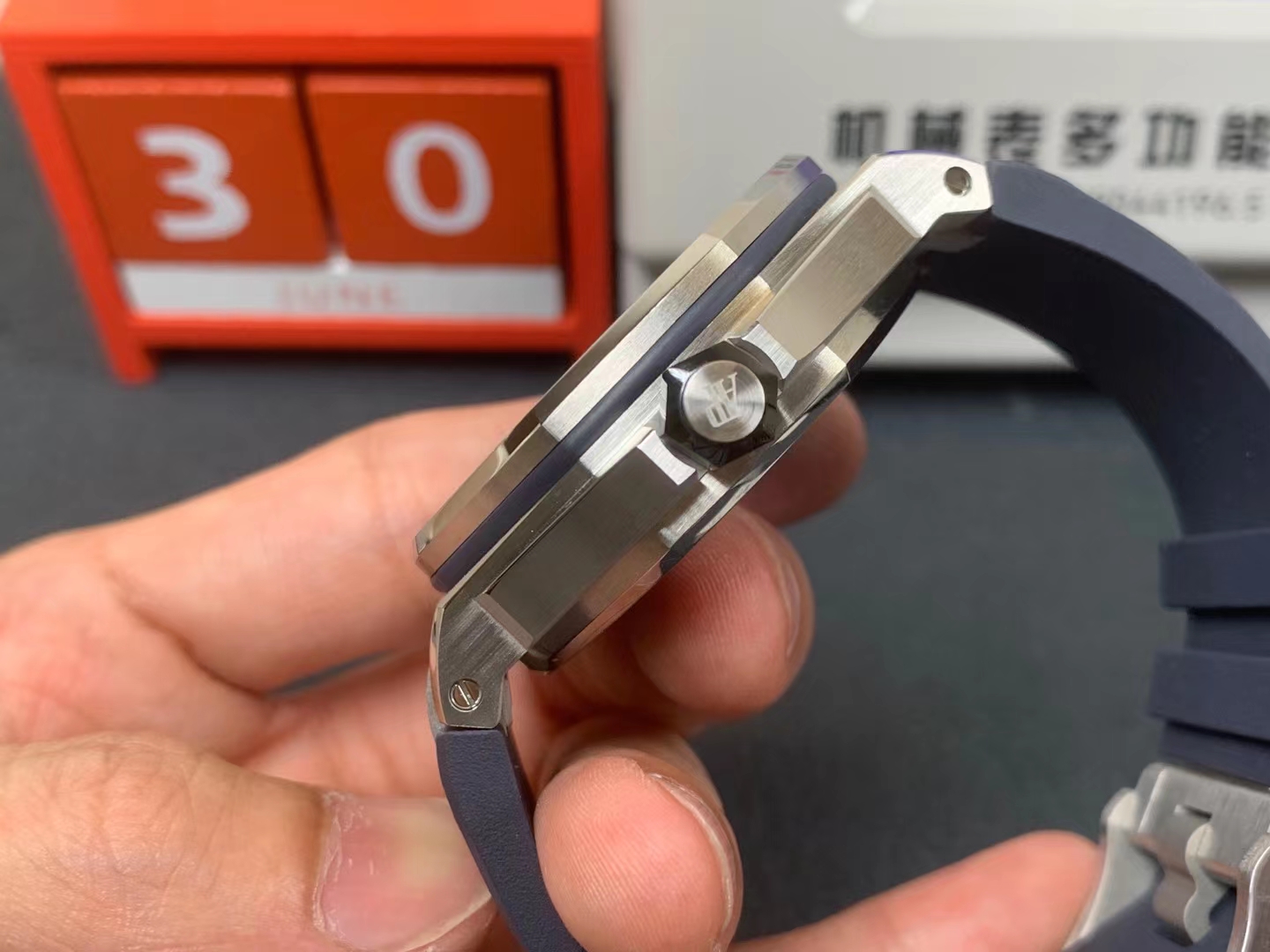 【拾陆腕表】实拍APS厂爱彼AP15720皇家橡树4308一体机芯快拆版本 - 小轻秀场