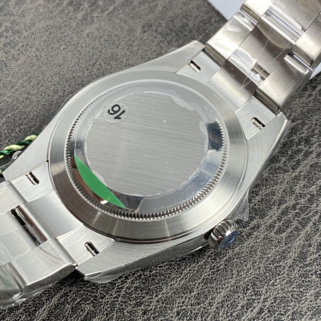 【龙腾腕表】vs厂劳力士日志3235机芯灰面做工细节怎么样？ - 小轻秀场