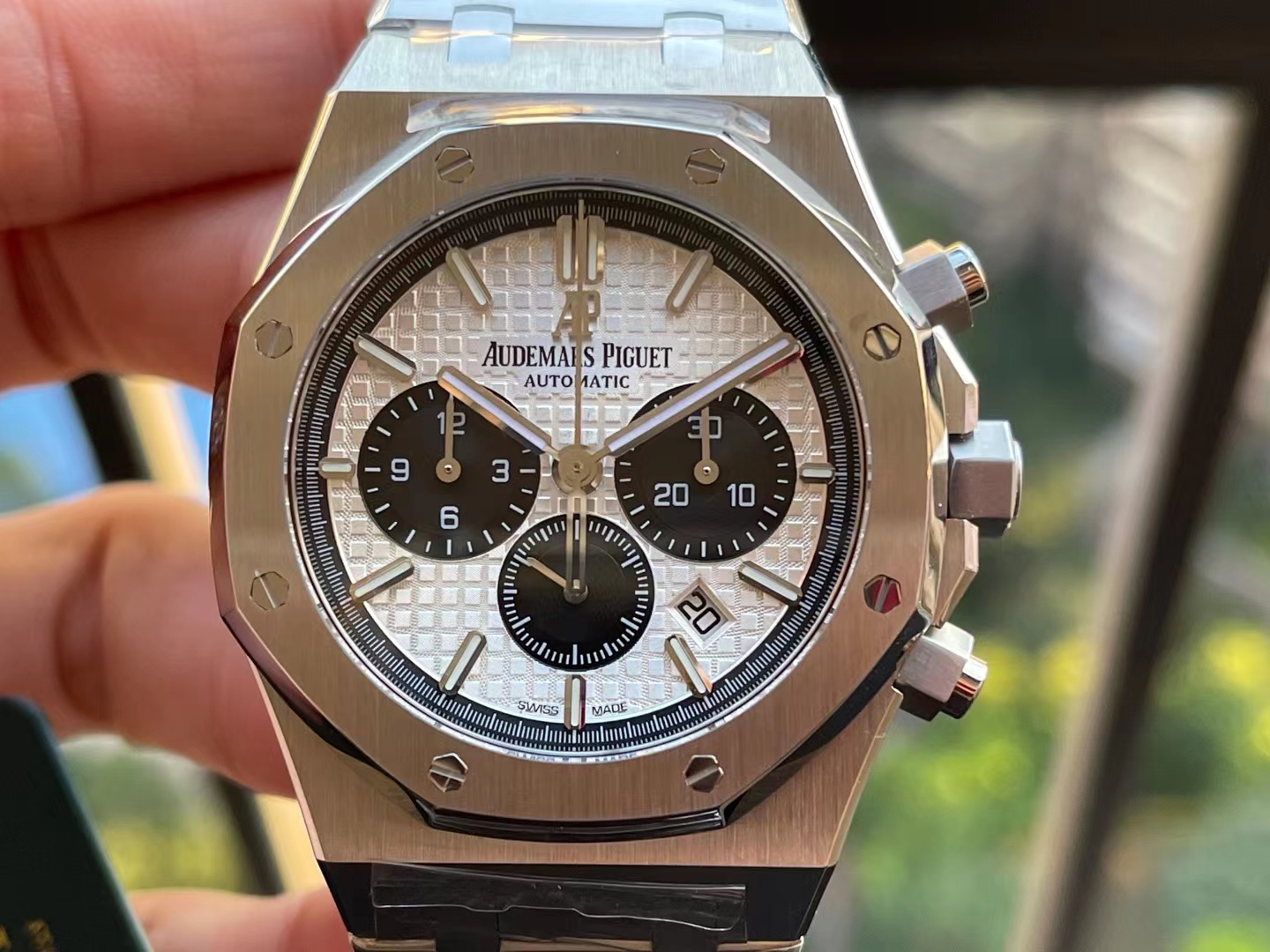 【龙腾腕表】OM厂爱彼26331机芯方面稳定性如何呢？实测返修率极低！ - 小轻秀场