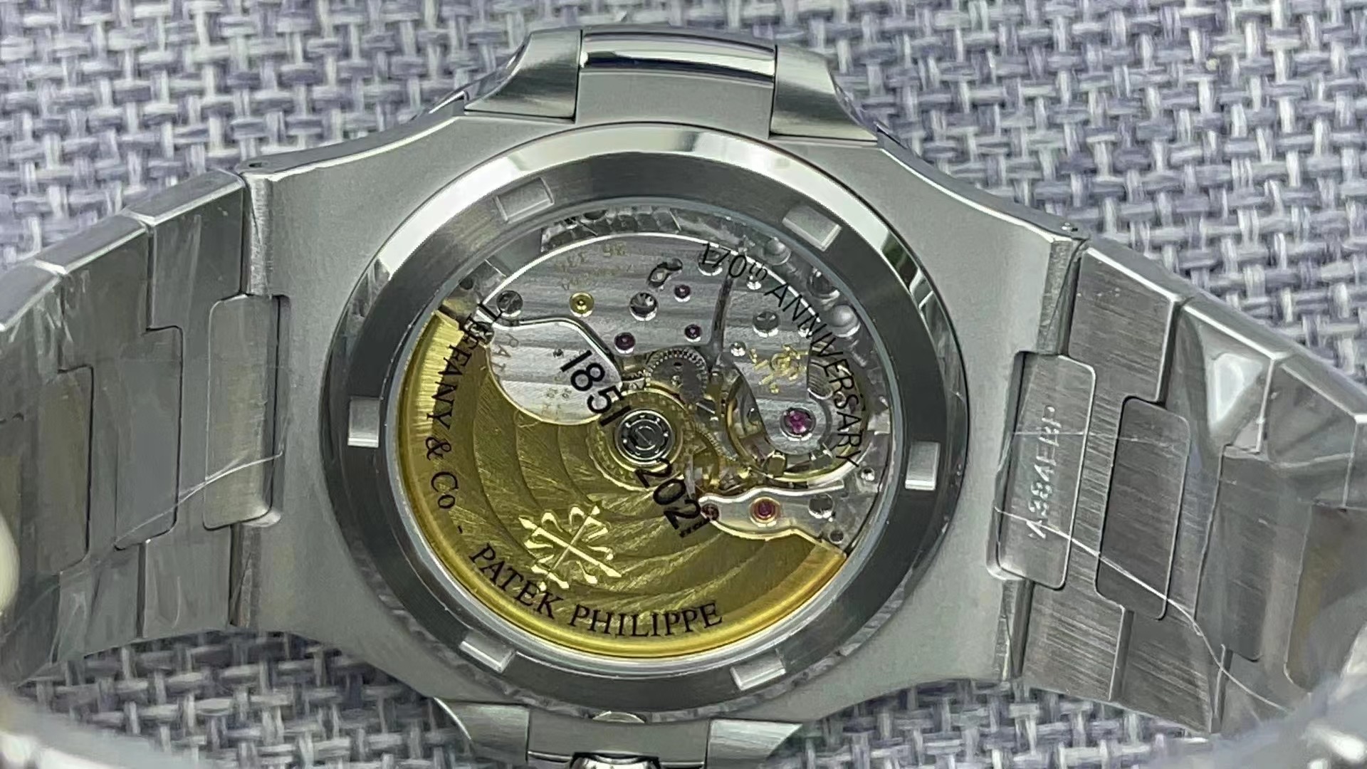 【龙腾腕表】NBA詹姆斯同款3k厂百达翡丽蒂芙尼鹦鹉螺与vs厂劳力士恒动蒂芙尼对比 - 小轻秀场